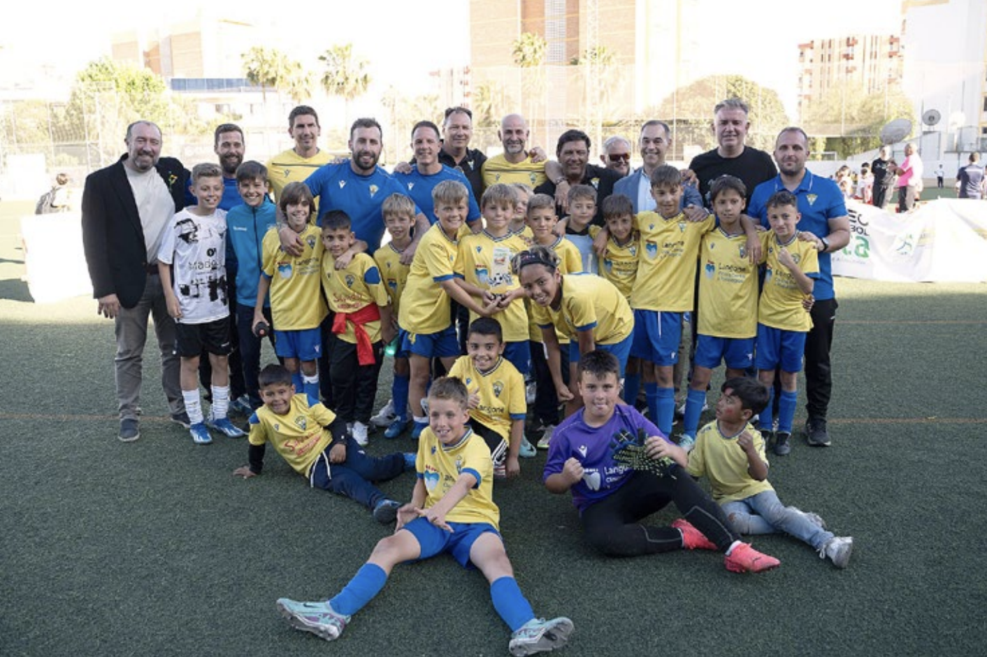 Torneo benéfico por Cudeca, foto de equipo