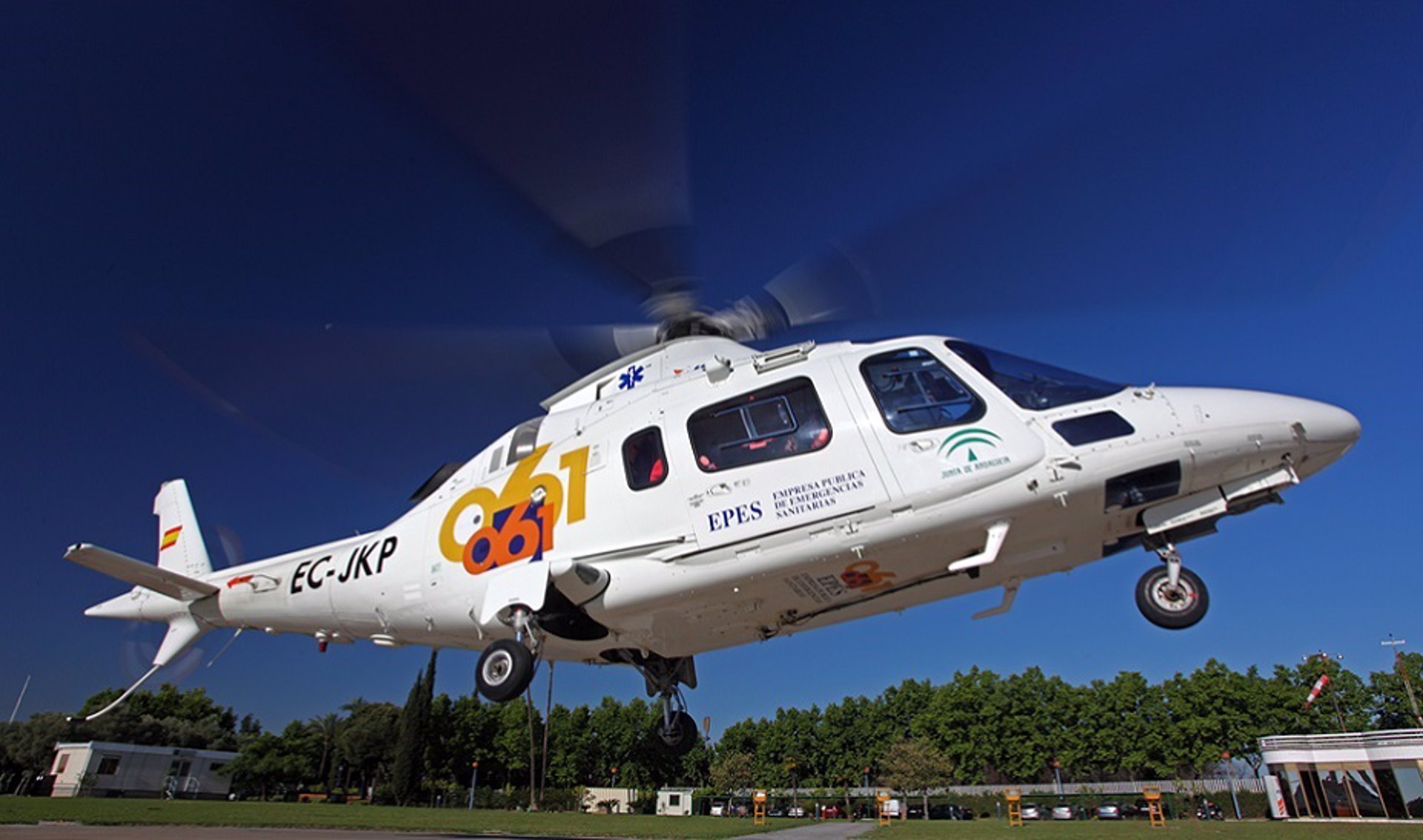 Helicóptero 061