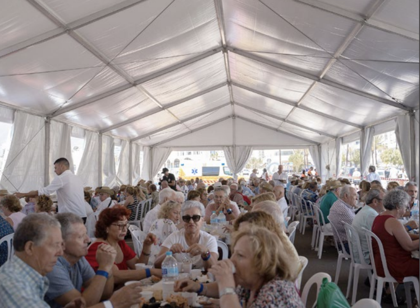 Almuerzo de mayores en el Puerto Deportivo