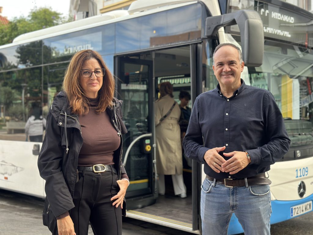 Servicio de autobús gratuito al cementerio por el Día de Todos los Santos