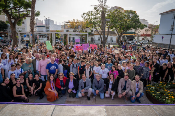 Acto por el 25N en Torremolinos