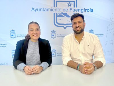 Bravo y Vargas informan de las ayudas al transporte universitario en Fuengirola