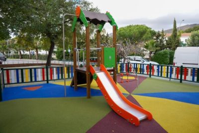 Mejoras en parques infantiles de Torremolinos