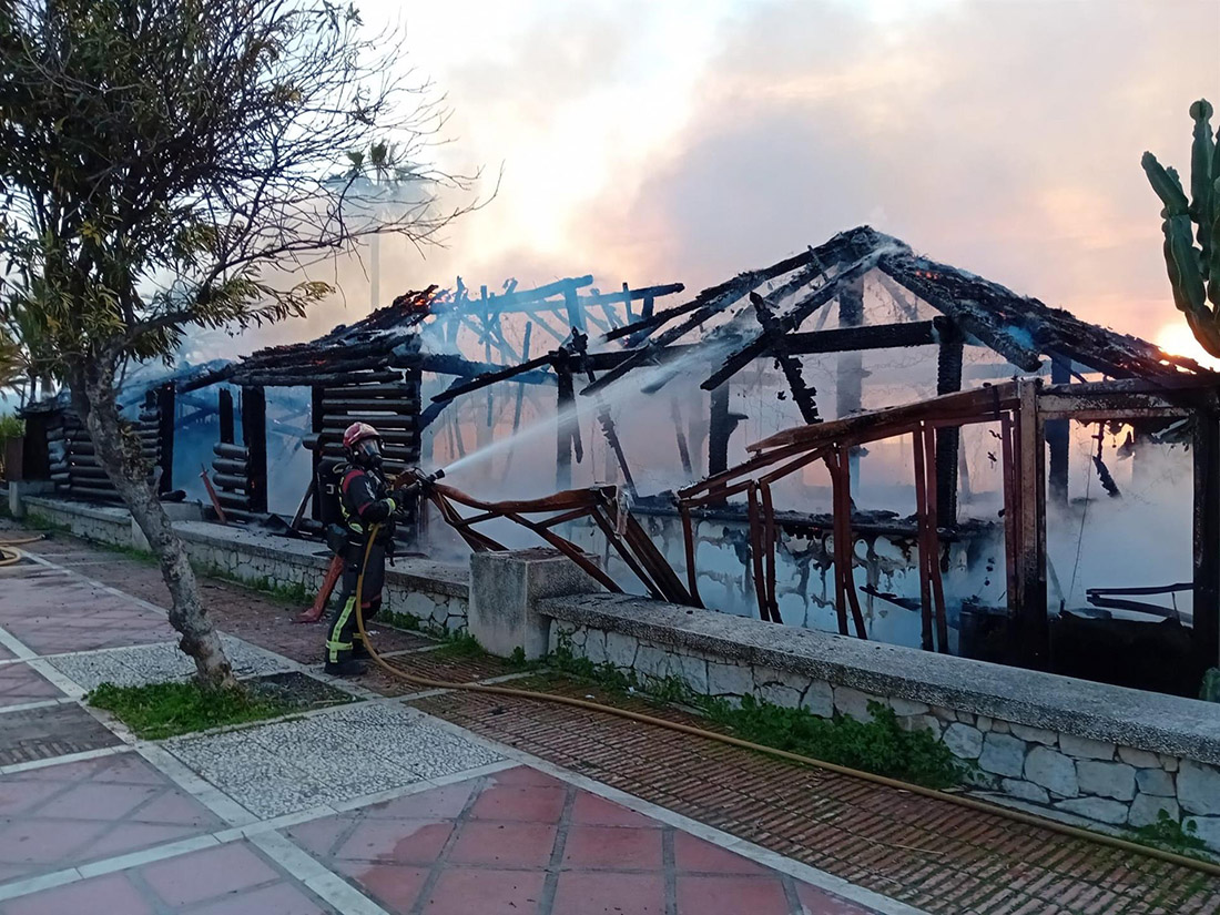 incendio chiringuito puerto banús