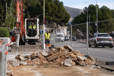 Obras en la Avenida Juan Luis Peralta de Benalmádena