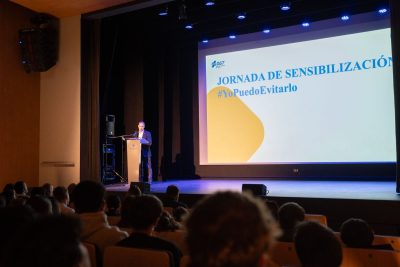 El alcalde de Benalmádena en una jornada sobre seguridad vial