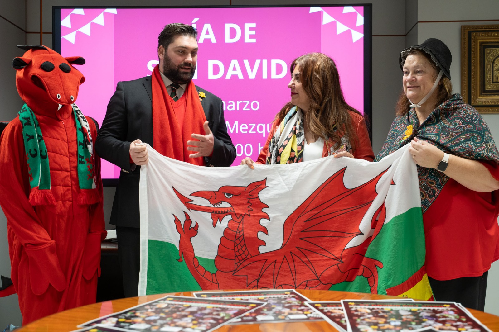 Presentación de San David, fiesta de la comunidad galesa en Benalmádena