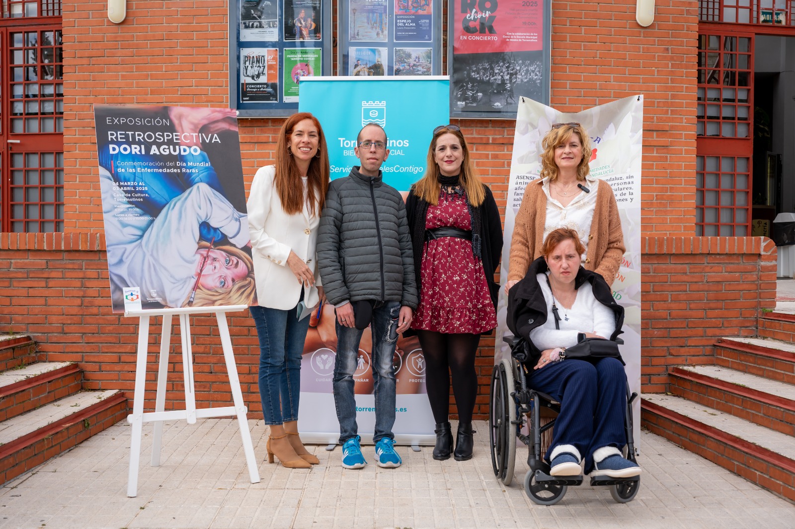 Inauguración de la exposición por el Día Mundial de las Enfermedades Raras en Torremolinos